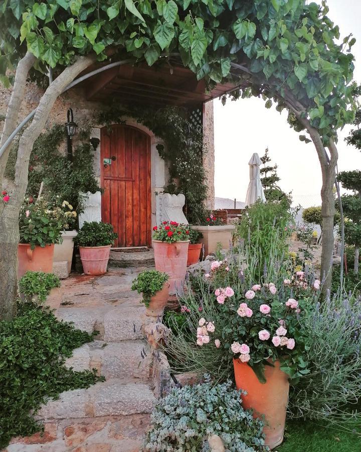 Traditional Windmill-Milos Kroustas Exterior foto